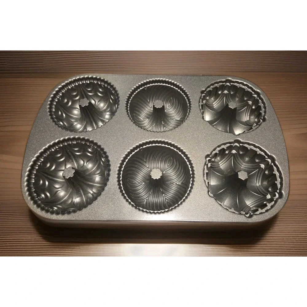 Nordic Ware Garland 6 Mini Bundt Cupcake Cakelet Pan Non-Stick Cast Aluminum USA